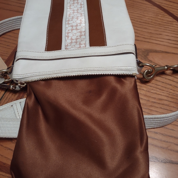 Coach Classic Crossbody bag Cream Brown OS - Picture 9 of 11